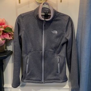 North Face stretchy fleece gray jacket